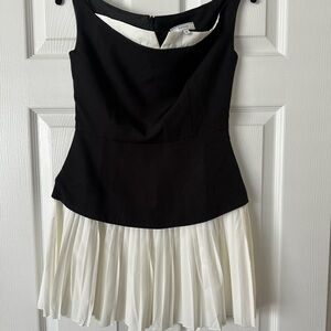 RIHOAS Black and Cream Mini Dress